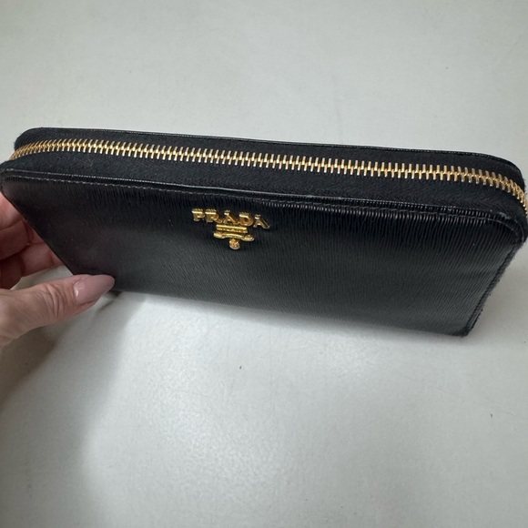 Authentic Prada Black Leather Continental Zip Wallet – Gold Hardware - Picture 4 of 12